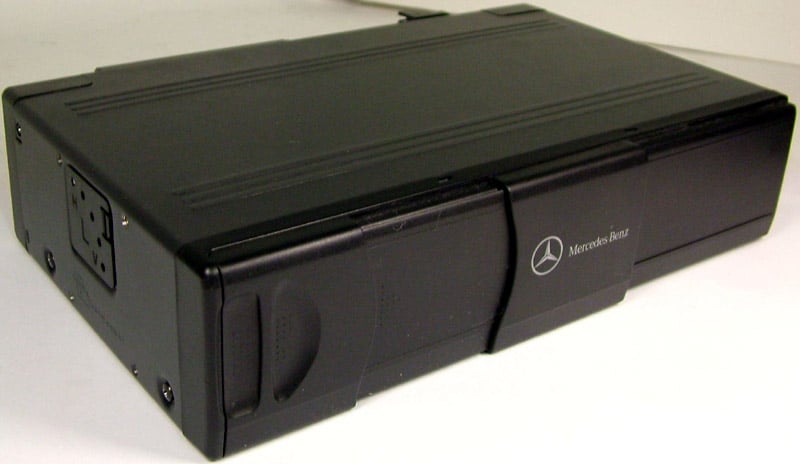 Mercedes A 203 820 90 89 Cd changer A2038209089: Buy near me in Poland at 2407.PL - Good price!