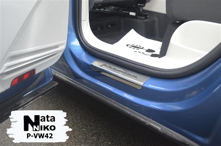 NataNiko P-VW42 VOLKSWAGEN TIGUAN II 2015- накладки напороги (нерж.) 4шт PVW42: Отличная цена - Купить в Польше на 2407.PL!