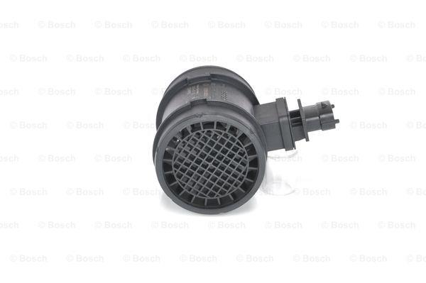 Bosch Przepływomierz masowy powietrza – cena 340 PLN