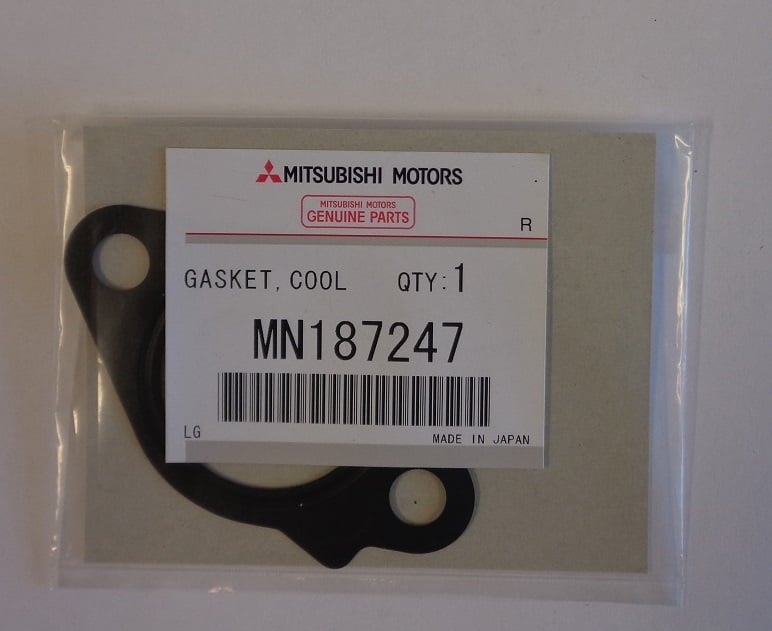 Mitsubishi MN187247 Gasket, water pump MN187247: Buy near me at 2407.PL in Poland at an Affordable price!