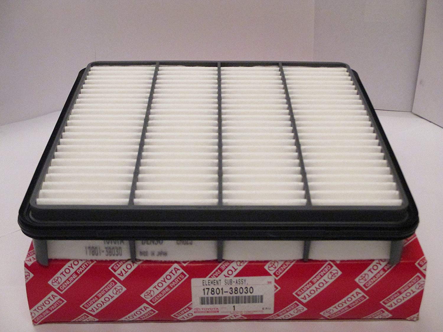 Toyota 17801-38030 Air filter 1780138030: Buy near me in Poland at 2407.PL - Good price!