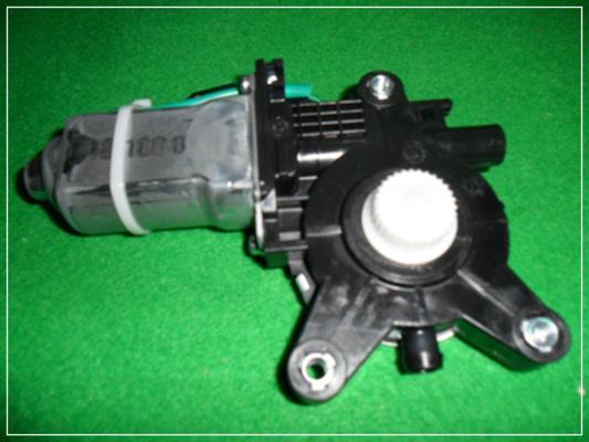 Ssang Yong 8810008003 Window motor 8810008003: Buy near me in Poland at 2407.PL - Good price!