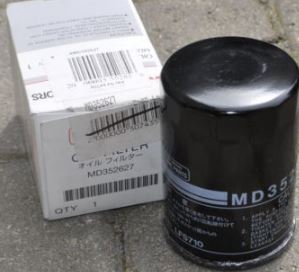 Mitsubishi MD352627 Oil Filter MD352627: Buy near me in Poland at 2407.PL - Good price!