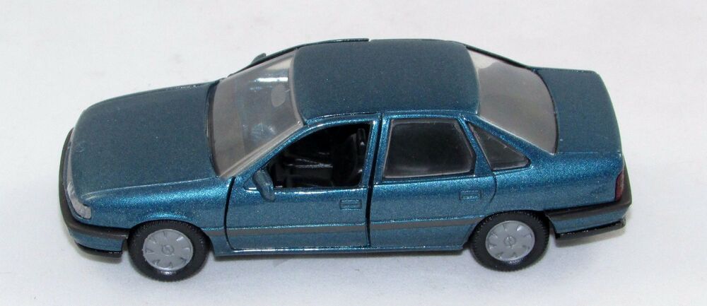 Opel 17 99 500 Toy Car Model Opel Vectra B 1995 (1:43) 1799500: Buy near me in Poland at 2407.PL - Good price!