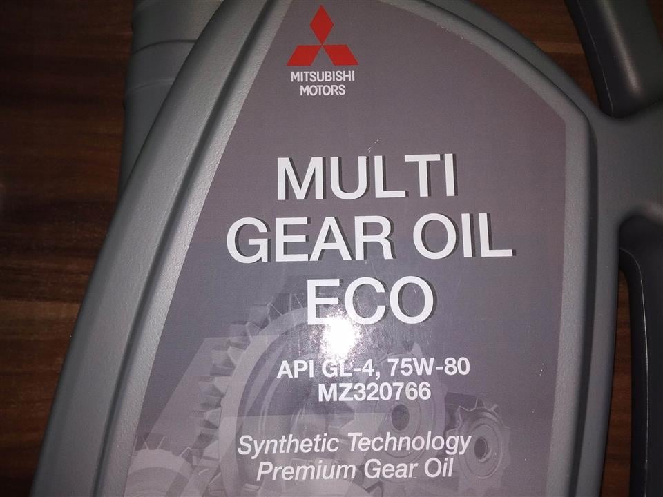 Mitsubishi MZ320766 Olej przekładniowy Mitsubishi Multi Gear Oil ECO 75W-80, 4 l MZ320766: Dobra cena w Polsce na 2407.PL - Kup Teraz!