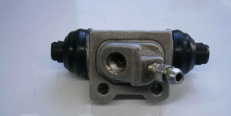 Auto Parts 1014002681 Cylinderek hamulca tylnego lewego 1014002681: Dobra cena w Polsce na 2407.PL - Kup Teraz!