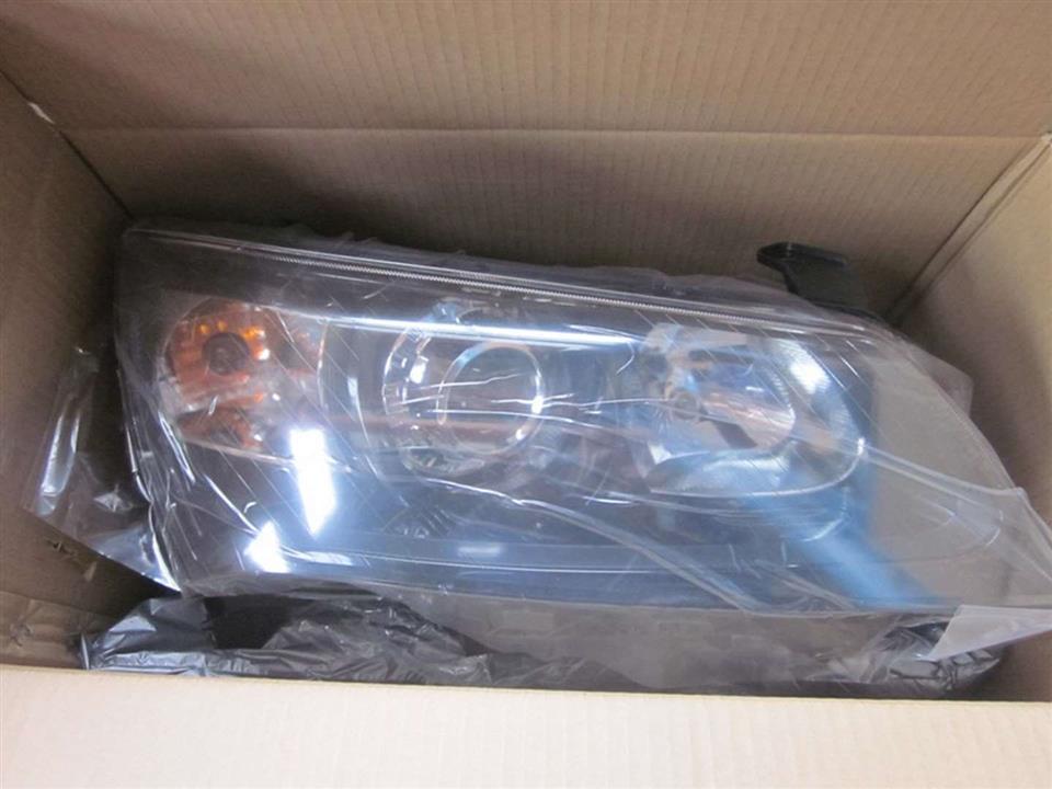 Auto Parts 1067003377 Headlight right 1067003377: Buy near me in Poland at 2407.PL - Good price!