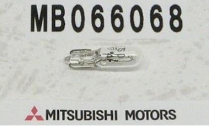 Mitsubishi MB066068 Glow bulb W2W 12V 2W MB066068: Buy near me in Poland at 2407.PL - Good price!
