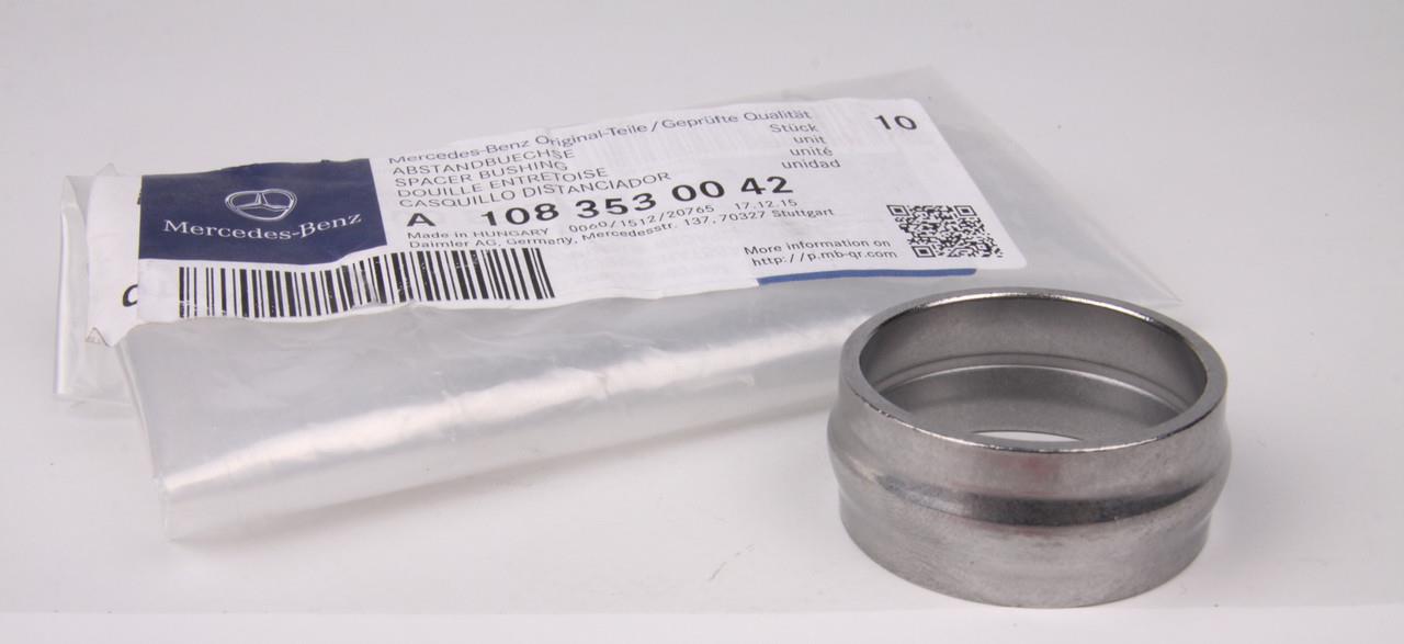 Mercedes A 108 353 00 42 Bushings A1083530042: Buy near me in Poland at 2407.PL - Good price!