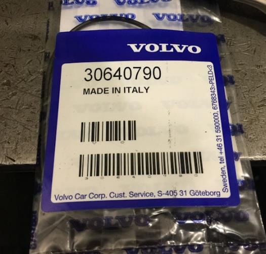 Volvo 30640790 Кільце ущільнююче кришки фільтра оливи 30640790: Приваблива ціна - Купити у Польщі на 2407.PL!