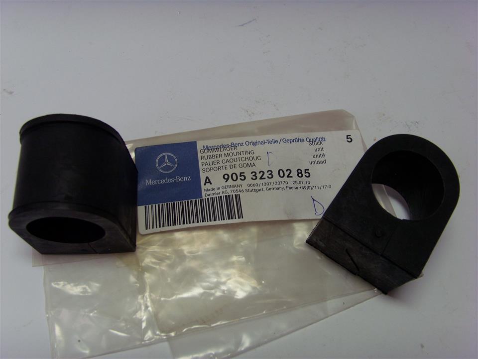 Mercedes A 905 323 02 85 Front stabilizer bush A9053230285: Buy near me in Poland at 2407.PL - Good price!