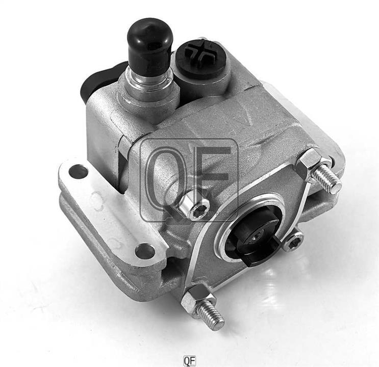 Quattro freni QF00100033 Hydraulic Pump, steering system QF00100033: Buy near me in Poland at 2407.PL - Good price!