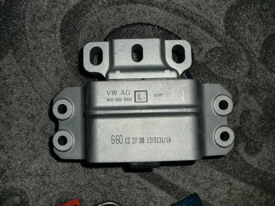VAG 1K0 199 555 L Gearbox mount 1K0199555L: Buy near me in Poland at 2407.PL - Good price!