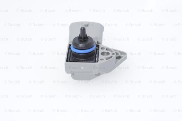 Bosch Czujnik ciśnienia w kolektorze wlotowym – cena 206 PLN