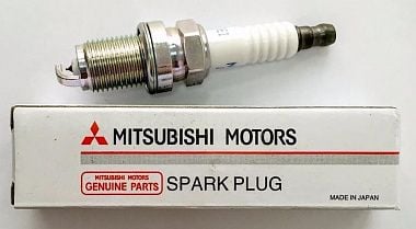 Mitsubishi 1822A069 Spark plug 1822A069: Buy near me at 2407.PL in Poland at an Affordable price!