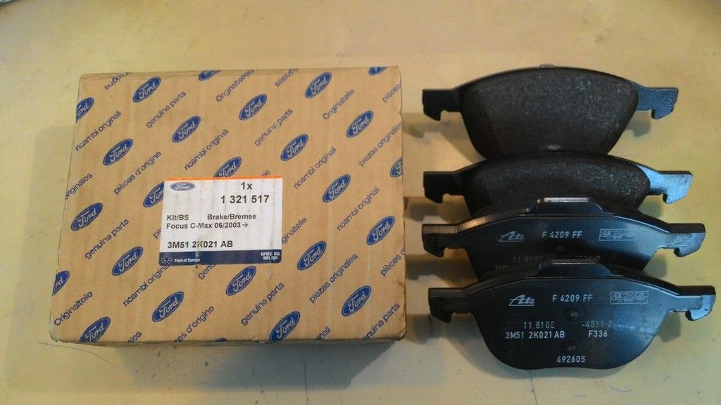 Ford 1 321 517 Тормозные колодки, комплект 1321517: Отличная цена - Купить в Польше на 2407.PL!