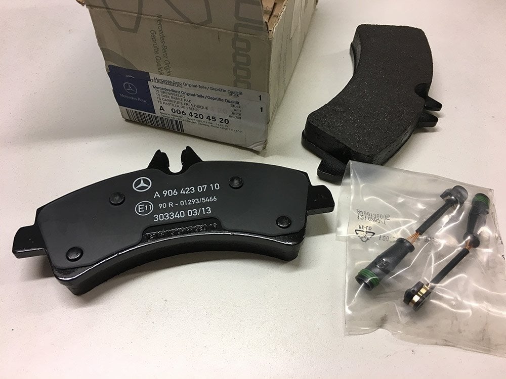 Mercedes A 006 420 45 20 Brake Pad Set, disc brake A0064204520: Buy near me at 2407.PL in Poland at an Affordable price!