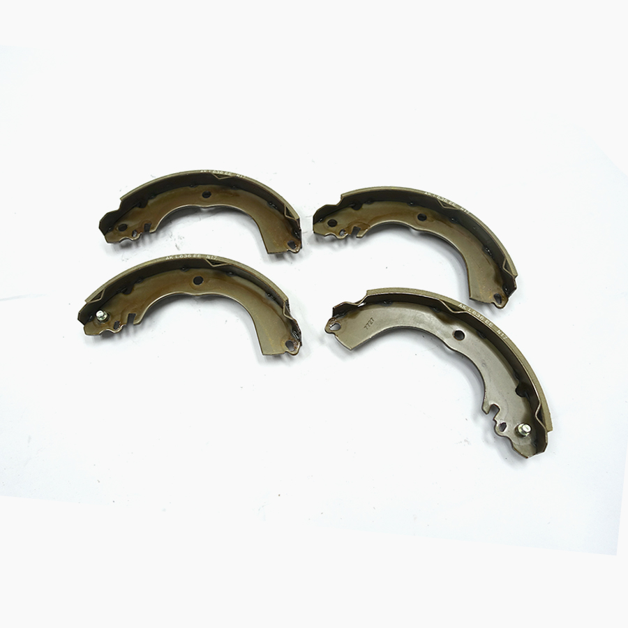 Mitsubishi 4600A028 Drum brake shoe 4600A028: Buy near me at 2407.PL in Poland at an Affordable price!