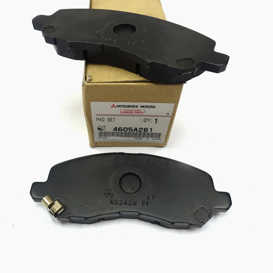 Mitsubishi 4605A261 Disc brake pad set 4605A261: Buy near me in Poland at 2407.PL - Good price!