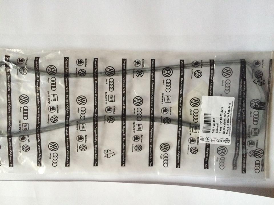 VAG 047 103 483 Gasket, cylinder head cover 047103483: Buy near me in Poland at 2407.PL - Good price!