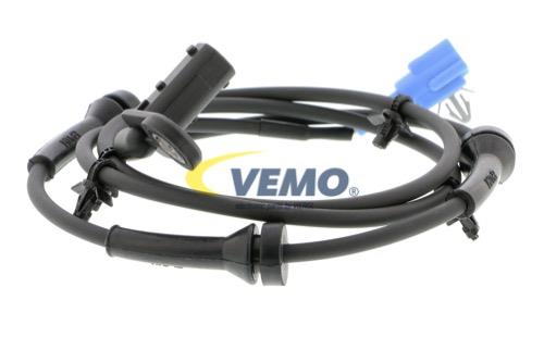 Vemo V38720155 Sensor, wheel speed V38720155: Buy near me at 2407.PL in Poland at an Affordable price!