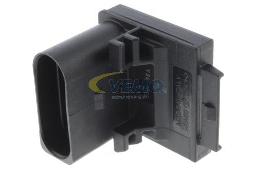 Vemo V10730402 Clutch pedal position sensor V10730402: Buy near me in Poland at 2407.PL - Good price!