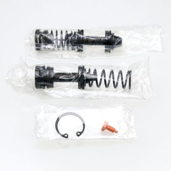 Toyota 04493-2B010 Brake master cylinder repair kit 044932B010: Buy near me in Poland at 2407.PL - Good price!