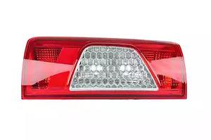 BSG 30-805-018 Combination Rearlight 30805018: Buy near me in Poland at 2407.PL - Good price!