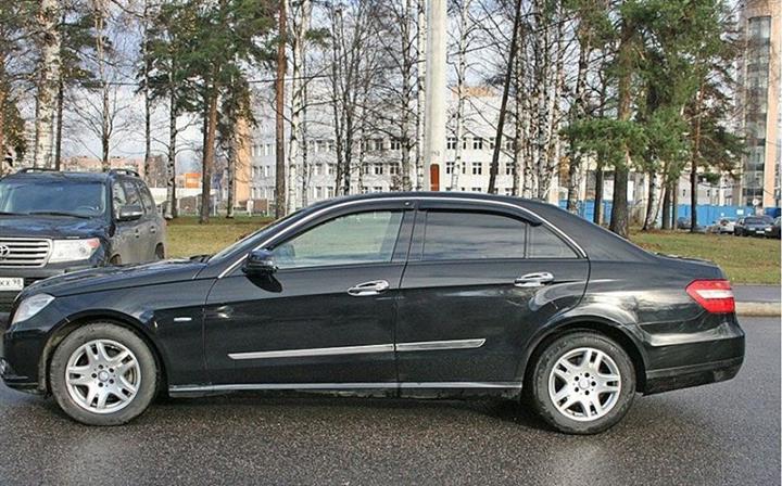 Cobra tuning M32509 Дефлекторы окон Mercedes Benz E-klasse Sd (W212) 2009 M32509: Отличная цена - Купить в Польше на 2407.PL!