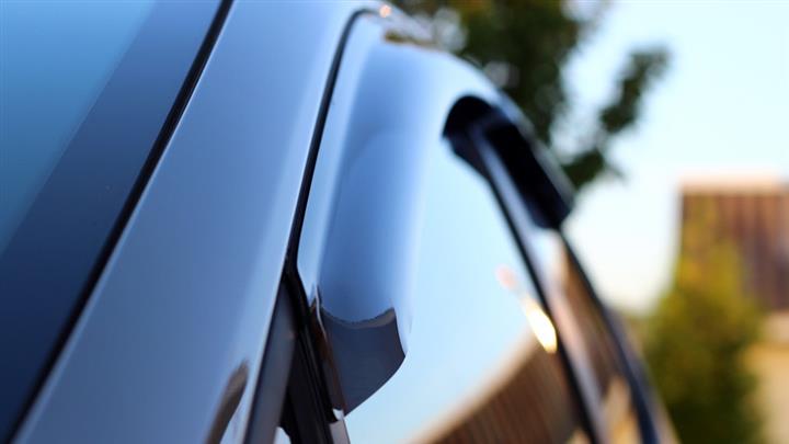 YIHANBRI 4 Stück Autofenster Regen Augenbraue, für Mitsubishi Montero  Pajero V60 2000-2021 Auto Zierstreifen Sonnenblende Modifizierte Fenster  Regen