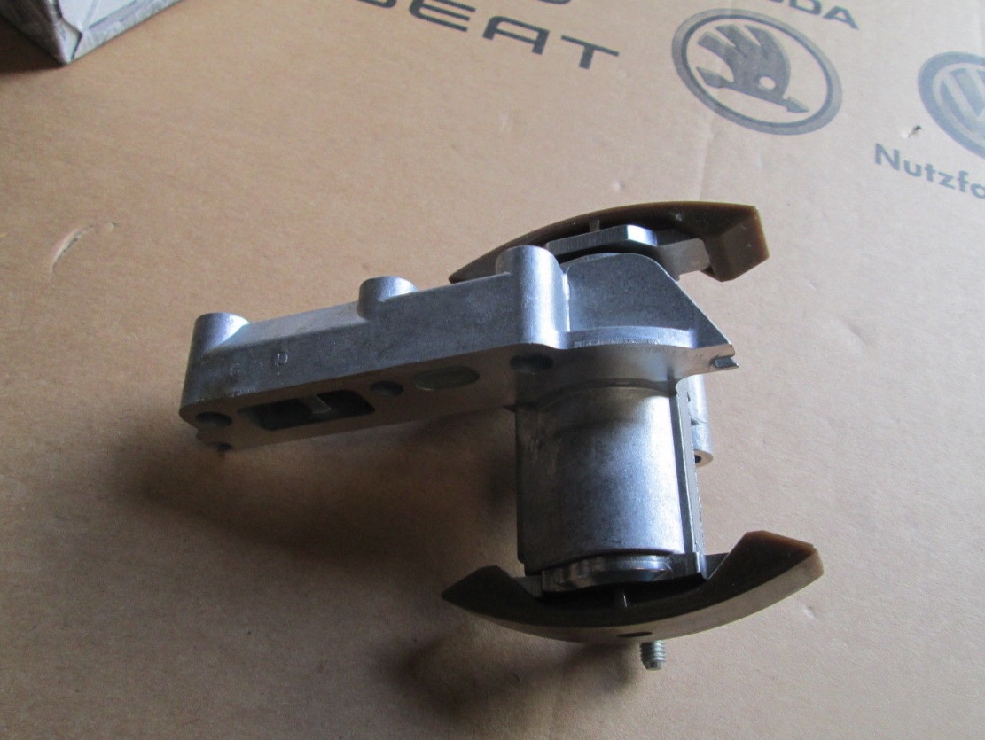 VAG 058 109 217 D Timing Chain Tensioner 058109217D: Buy near me in Poland at 2407.PL - Good price!