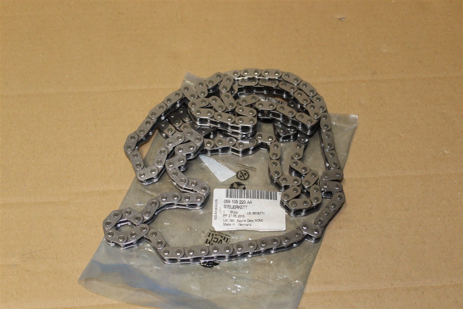 VAG 059 109 229 AA Timing chain 059109229AA: Buy near me in Poland at 2407.PL - Good price!