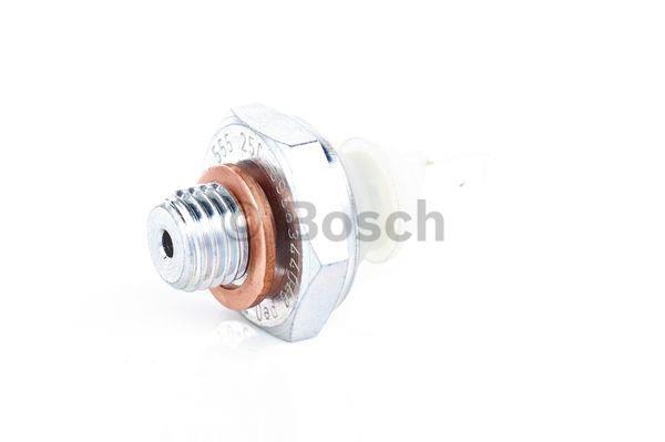Czujnik ciśnienia oleju Bosch 0 986 344 040