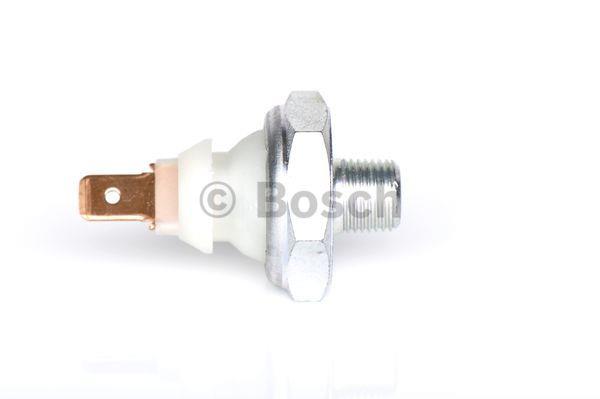 Czujnik ciśnienia oleju Bosch 0 986 345 008