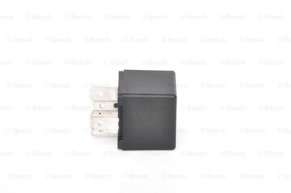 Bosch Relay – price 44 PLN