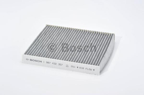 Bosch Filtr kabinowy z węglem aktywnym – cena 53 PLN