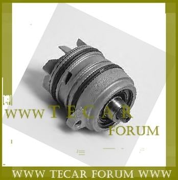 VAG 070 121 011 D Water pump 070121011D: Buy near me in Poland at 2407.PL - Good price!