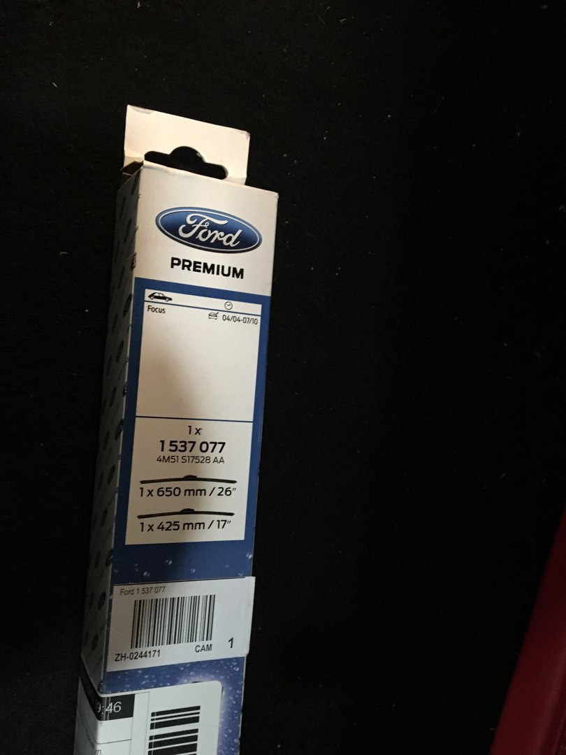 Ford 1 537 077 Комплект щеток стеклоочистителя бескаркасных 650/425 1537077: Отличная цена - Купить в Польше на 2407.PL!
