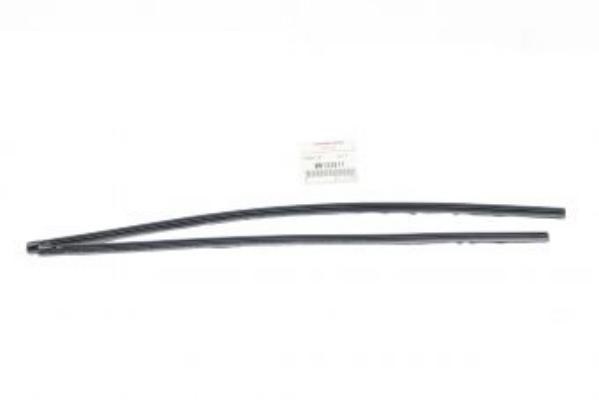 Mitsubishi MN133511 Wiper Blade Rubber MN133511: Buy near me in Poland at 2407.PL - Good price!