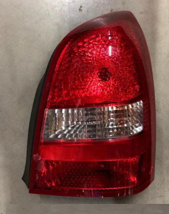 Nissan 26550-AU30A Tail lamp right 26550AU30A: Buy near me at 2407.PL in Poland at an Affordable price!