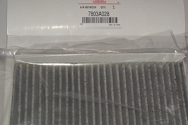 Mitsubishi 7803A028 Activated Carbon Cabin Filter 7803A028: Buy near me at 2407.PL in Poland at an Affordable price!