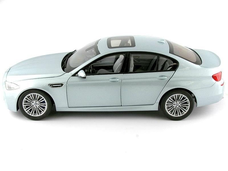 Model Autka BMW M5 F10 2012 (1:18) BMW 80 43 2 186 353