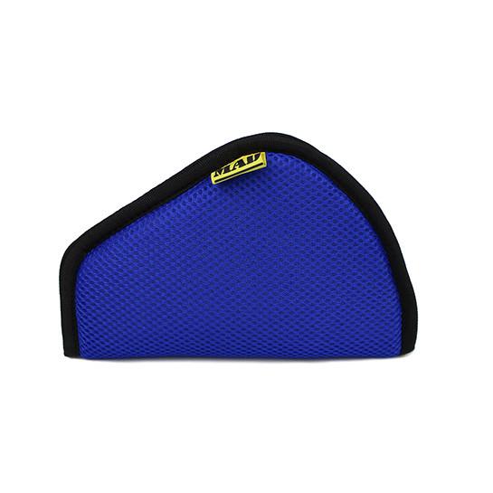 MAD | born to win™ AAB50 Seat belt adapter blue by MAD | born to win ™ AAB50 AAB50: Buy near me in Poland at 2407.PL - Good price!
