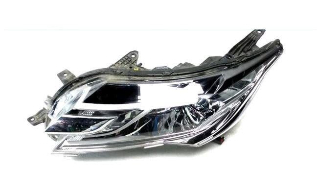 Mitsubishi 8301C793 Headlight left 8301C793: Buy near me at 2407.PL in Poland at an Affordable price!