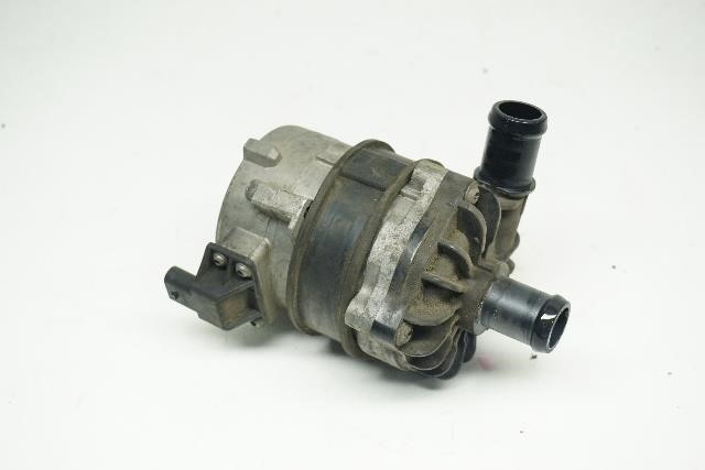 VAG 8K0 965 567 Water pump 8K0965567: Buy near me at 2407.PL in Poland at an Affordable price!