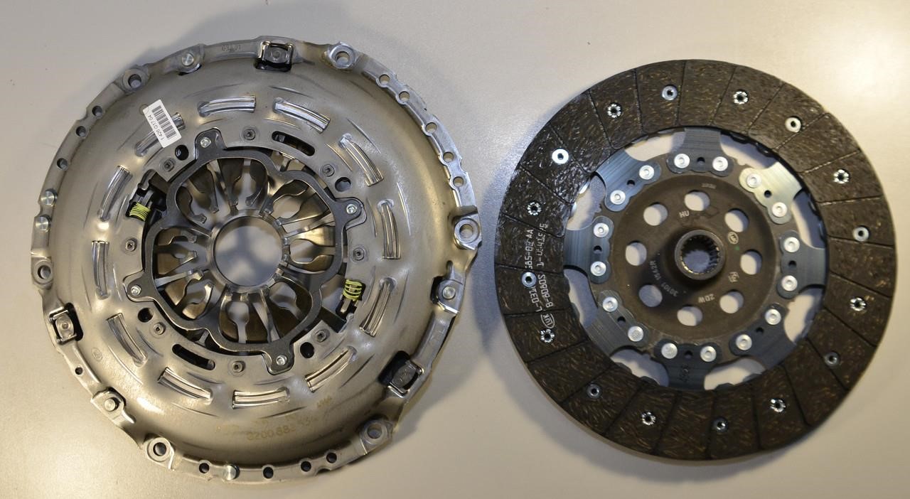 Renault 30 20 571 16R Clutch kit 302057116R: Buy near me at 2407.PL in Poland at an Affordable price!