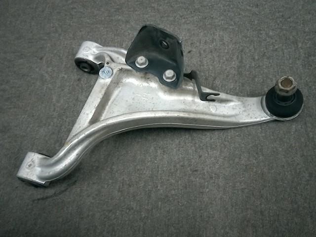 Nissan 55502-1JA0A Suspension arm rear lower left 555021JA0A: Buy near me in Poland at 2407.PL - Good price!
