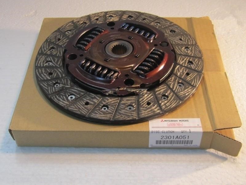 Mitsubishi 2301A051 Clutch disc 2301A051: Buy near me in Poland at 2407.PL - Good price!