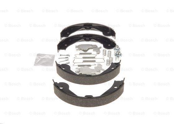 Handbrake shoes Bosch 0 204 113 829