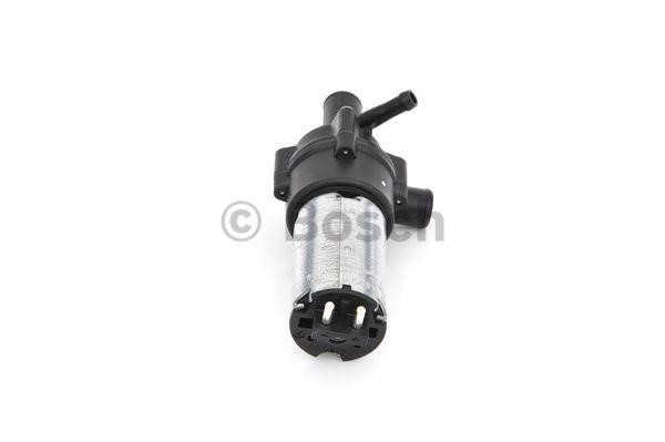 Zusätzliche Kühlmittelpumpe Bosch 0 392 020 029